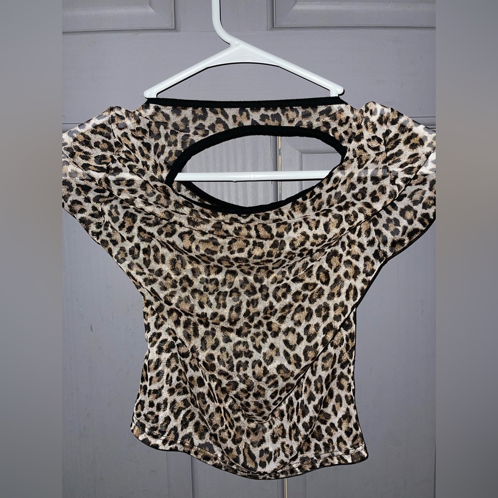 Women’s Cropped T-Shirt